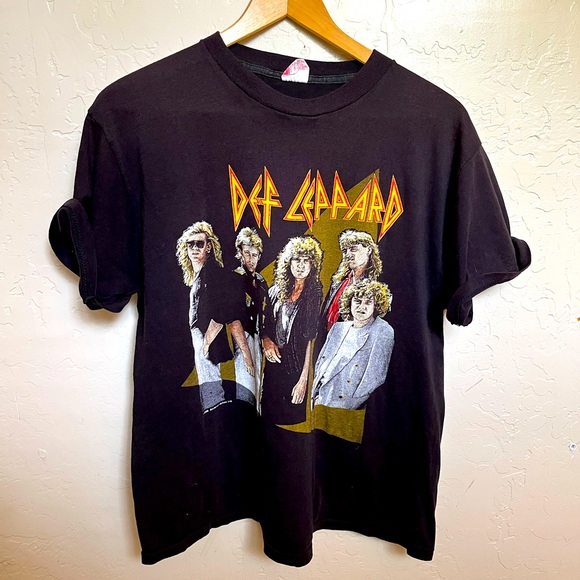 Tops - ‘87/‘88 Hysteria Tour DEF LEPPARD T-Shirt